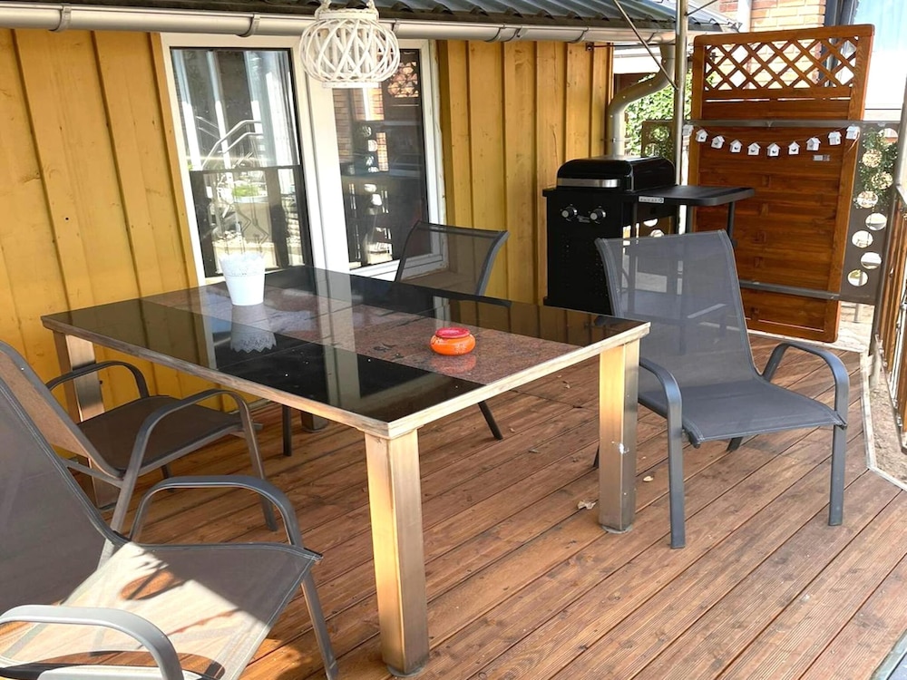 Snug Apartment in Grevesmuhlen With Terrace