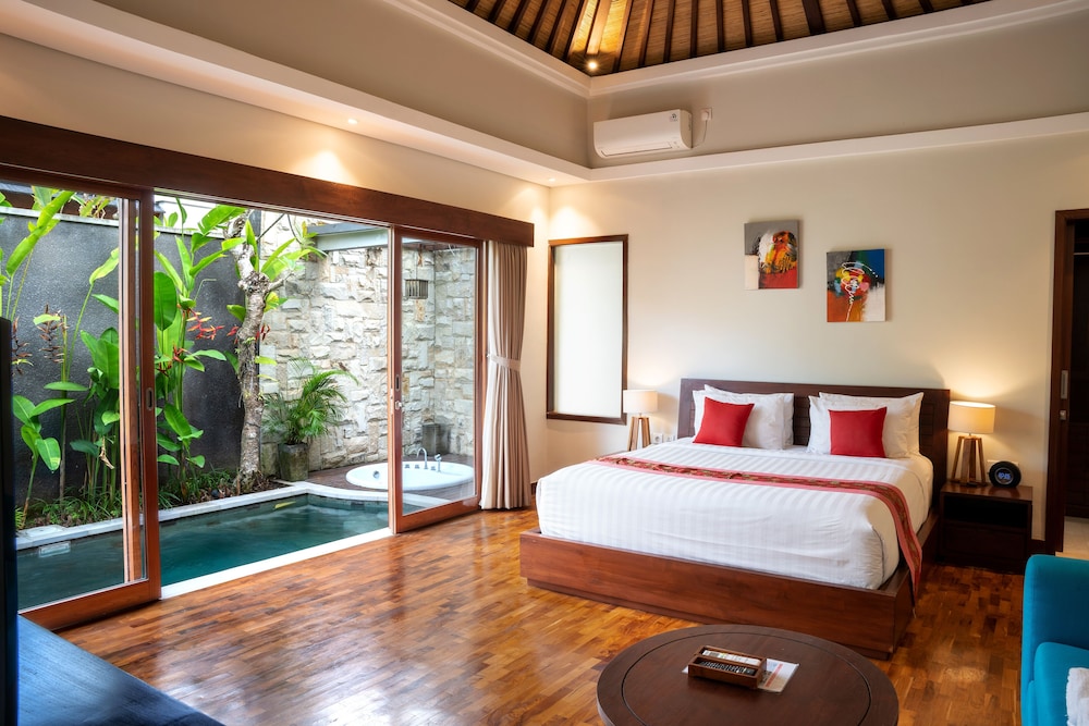 Sanata Villa view 3