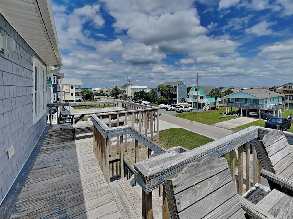 Hoff 1 by Topsail Realty