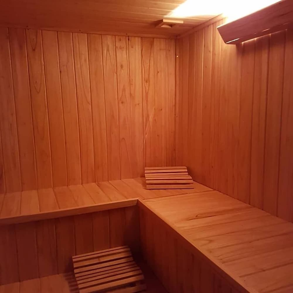 Winds Hill Resort & Spa
