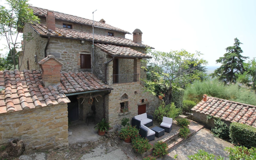 Villa I Cocciai view 2