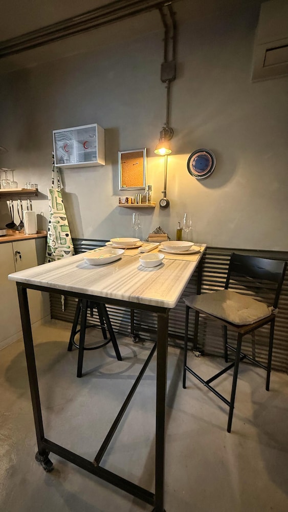 Macaron Loft