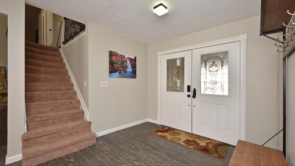 Fairfield in Mesa With 4 Bedrooms and 3 Bathrooms