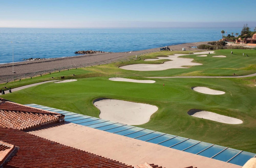 Amazing Beachfront Villa Heated Pool Marbella