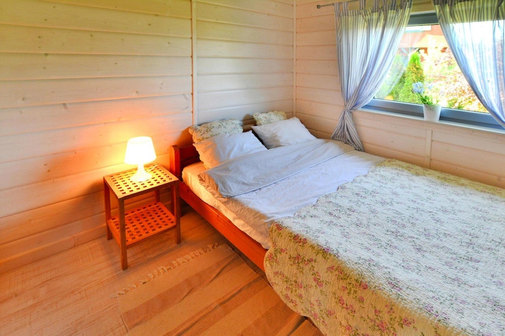 Large Holiday Home With Private Garden