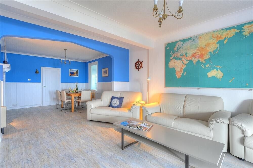 1 Harbour Heights