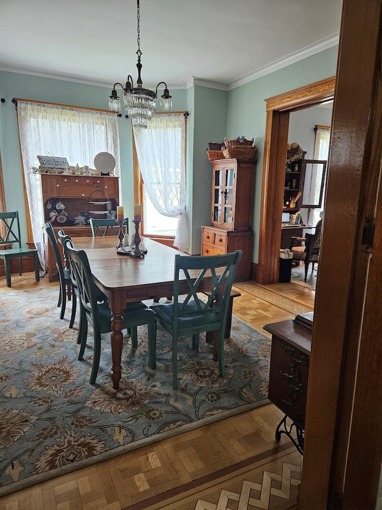 Maon House Bed and Breakfast