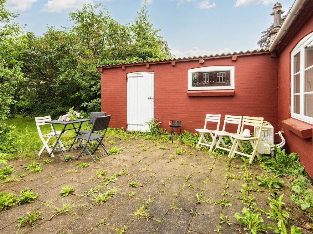 6 Person Holiday Home in Bredebro view 2