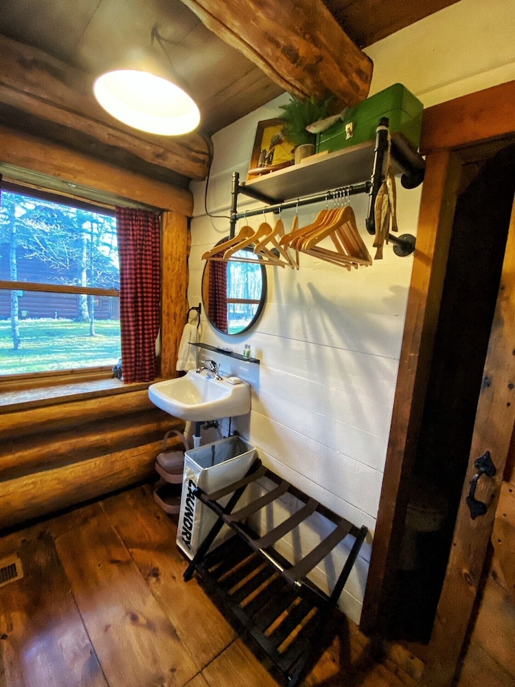 Drummond Island Resort