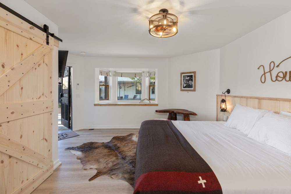 Hotel Palomino - Property Image 67