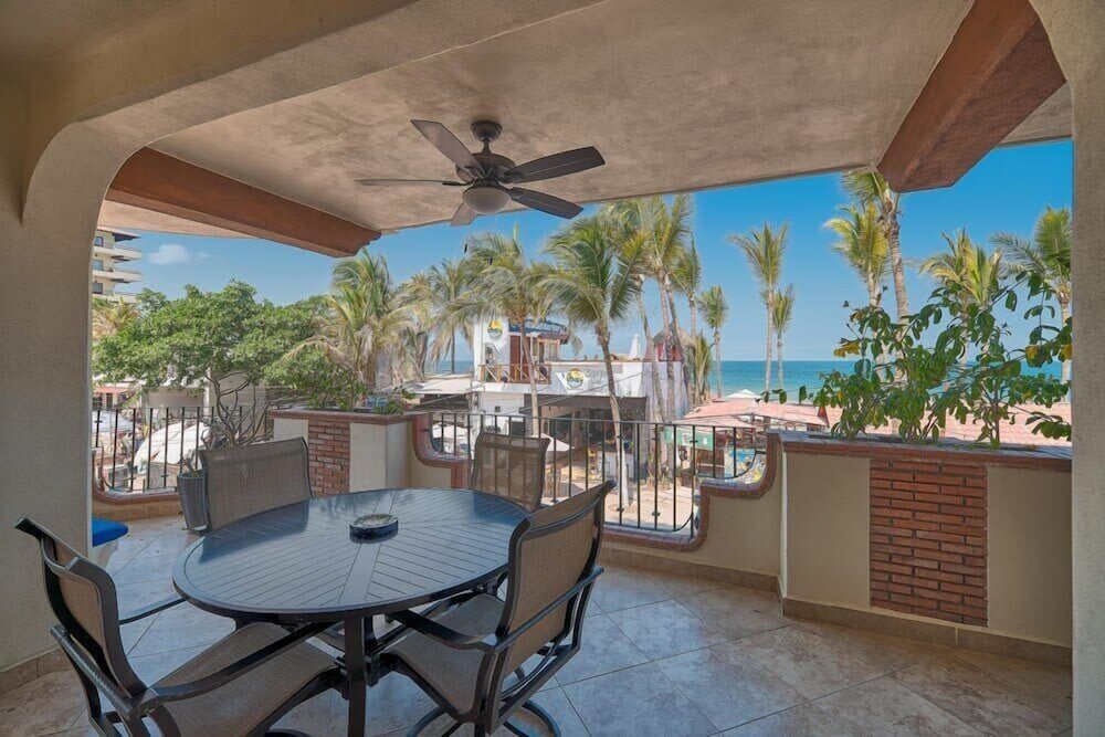 Ocean View 2Br Condo-balcony-beach-pool - 204