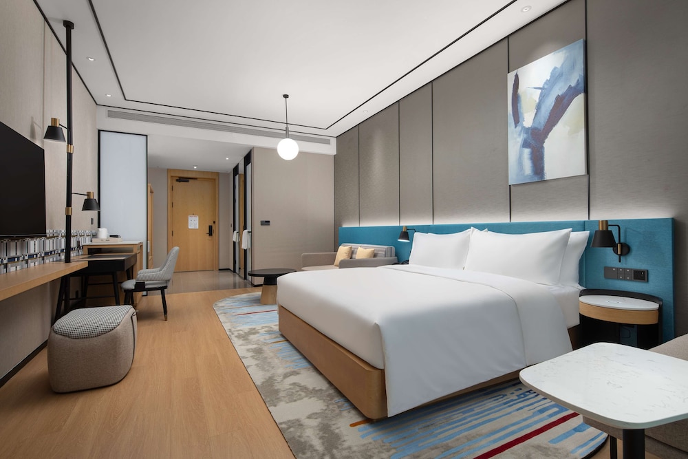 Hilton Garden Inn Shenzhen Guangming Hongqiao Park 8