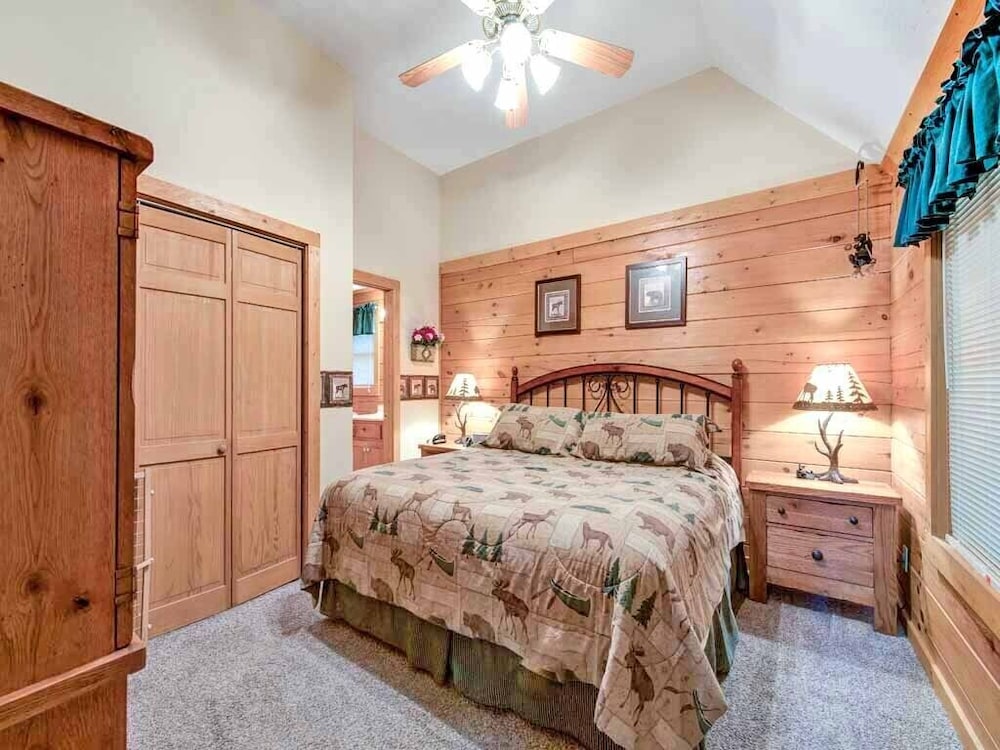 Idle Days by Jackson Mountain Rentals view 2