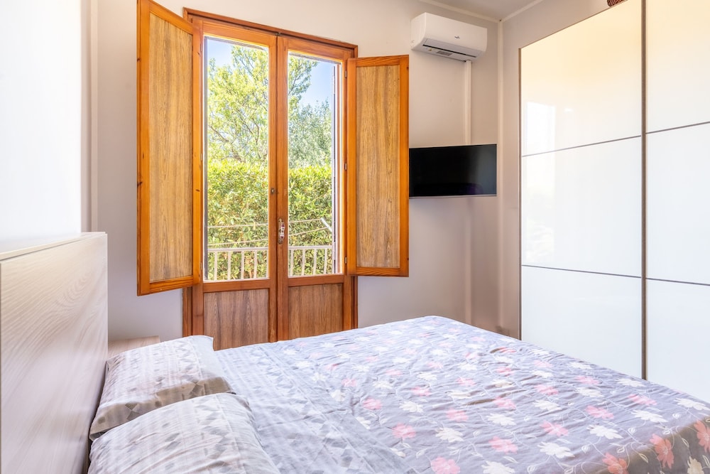 Casa Matilde Vista Mare con Piscina by Wonderful Italy