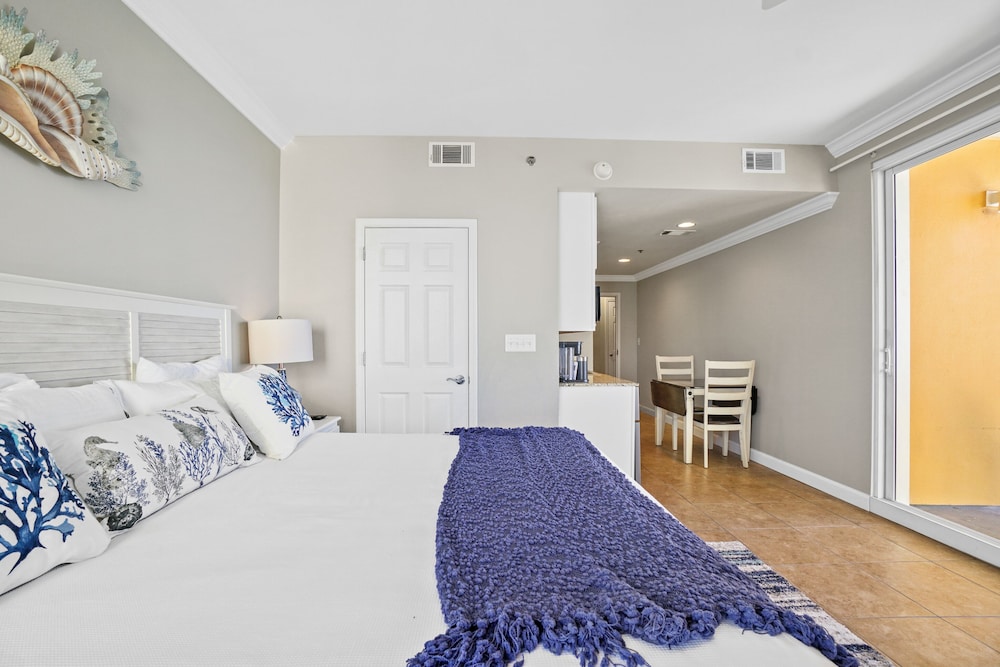 Splash Beach Resort by Panhandle Getaways