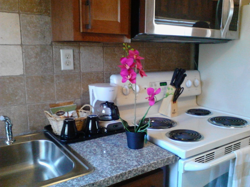 Bishop Vacations - El Rancho Motel - Property Image 56