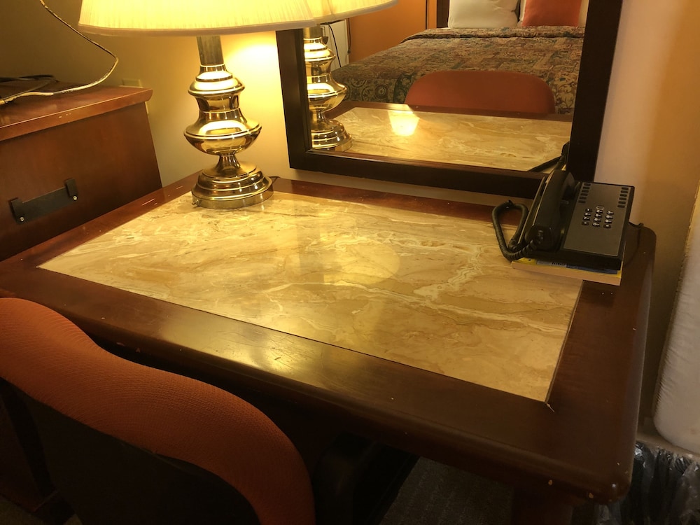 Canton Inn By OYO