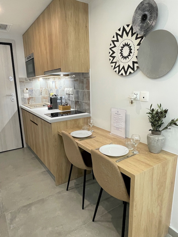 Chic Centre Suites Athens