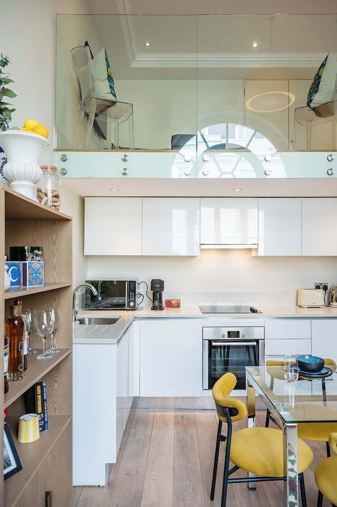 The Paddington Mews-by Out of Office Lifestyle