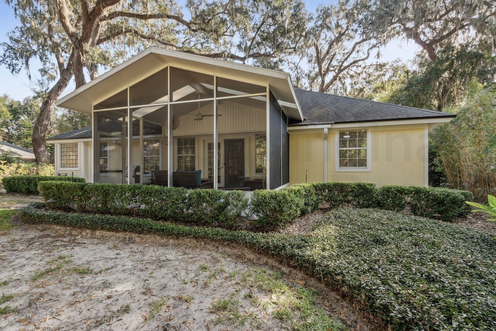 4937 Windward Place 3 Bedroom Home