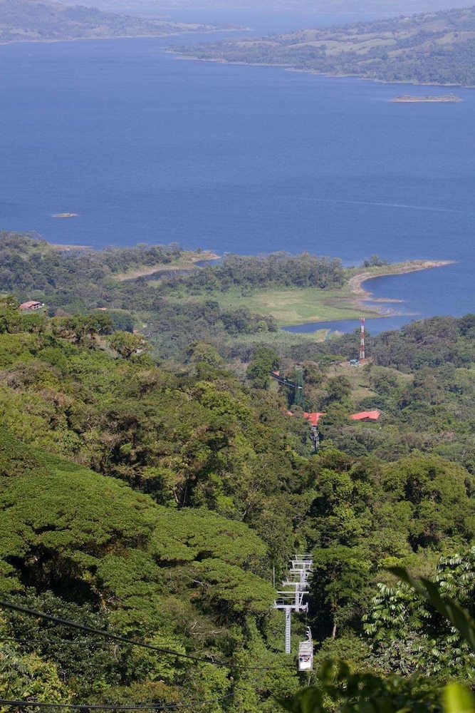 HOTEL TANGARA ARENAL