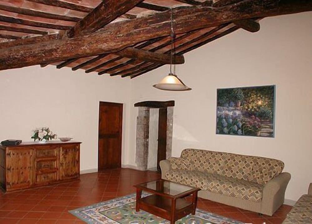 Borgo Montefolchi