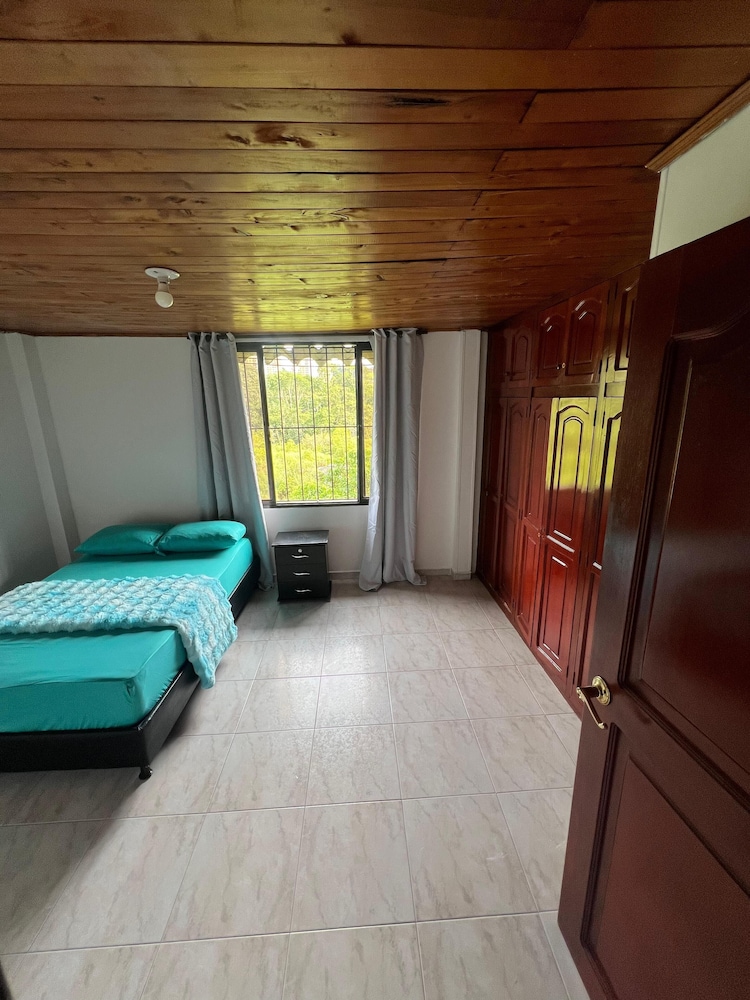 Hostal Comunidad HBT
