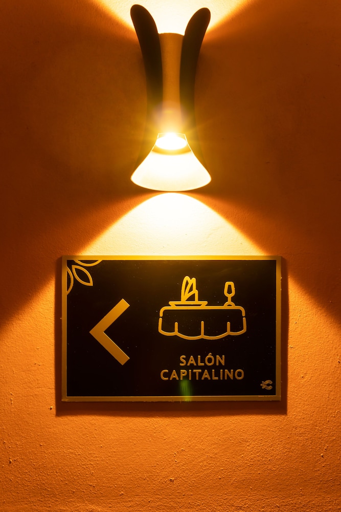 Pachuca Vacations - Capitalino Hotel y Plaza - Property Image 4