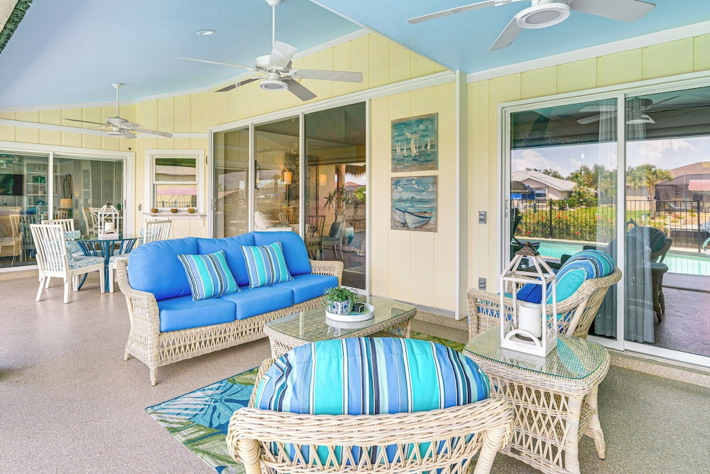 Heated Saltwater Pool & Dock: Port Charlotte Home