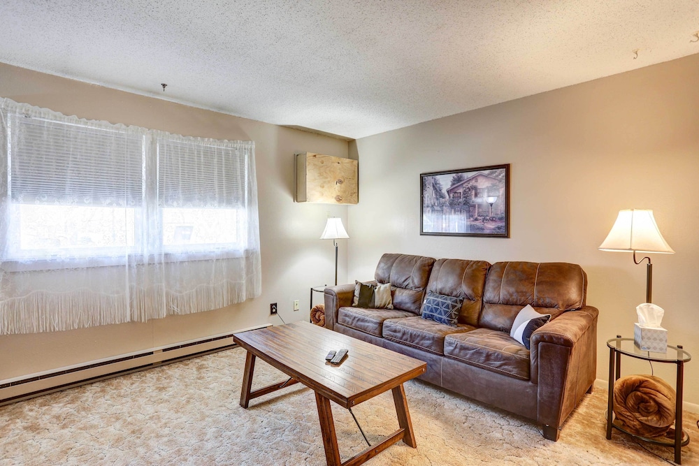 Pierre Vacations - Pierre Vacation Rental - 9 Mi to Oahe Dam! - Property Image 1