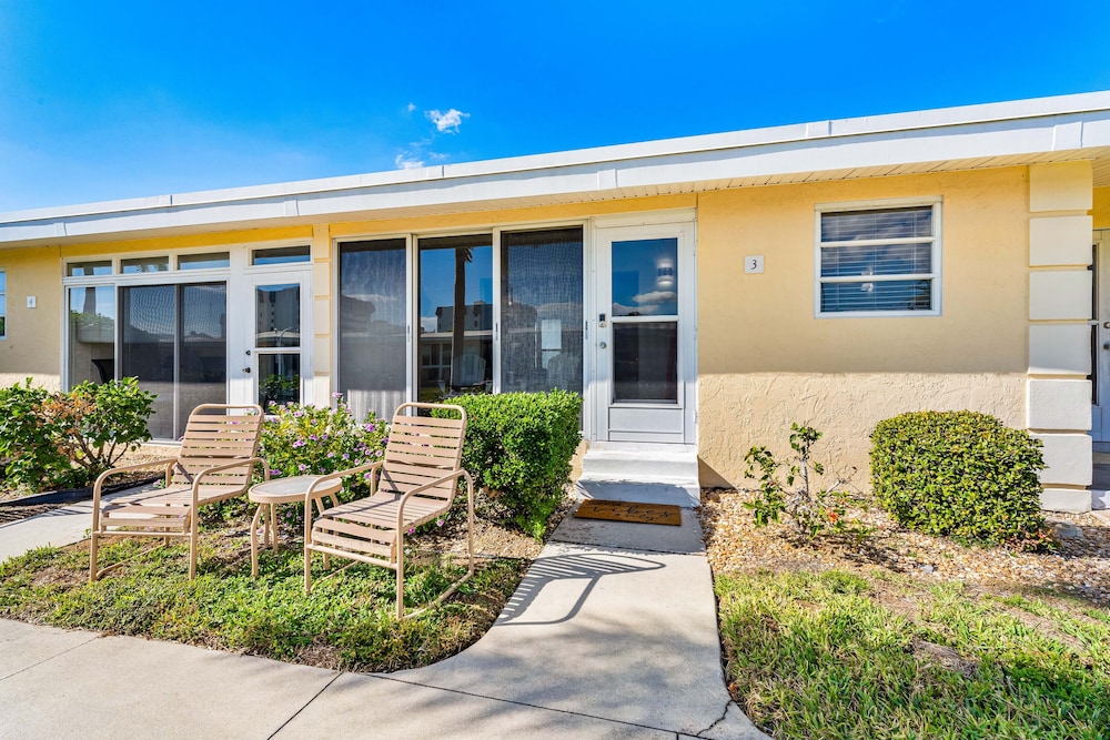 Hotel Casa Mar By Beachside Management - Image 1