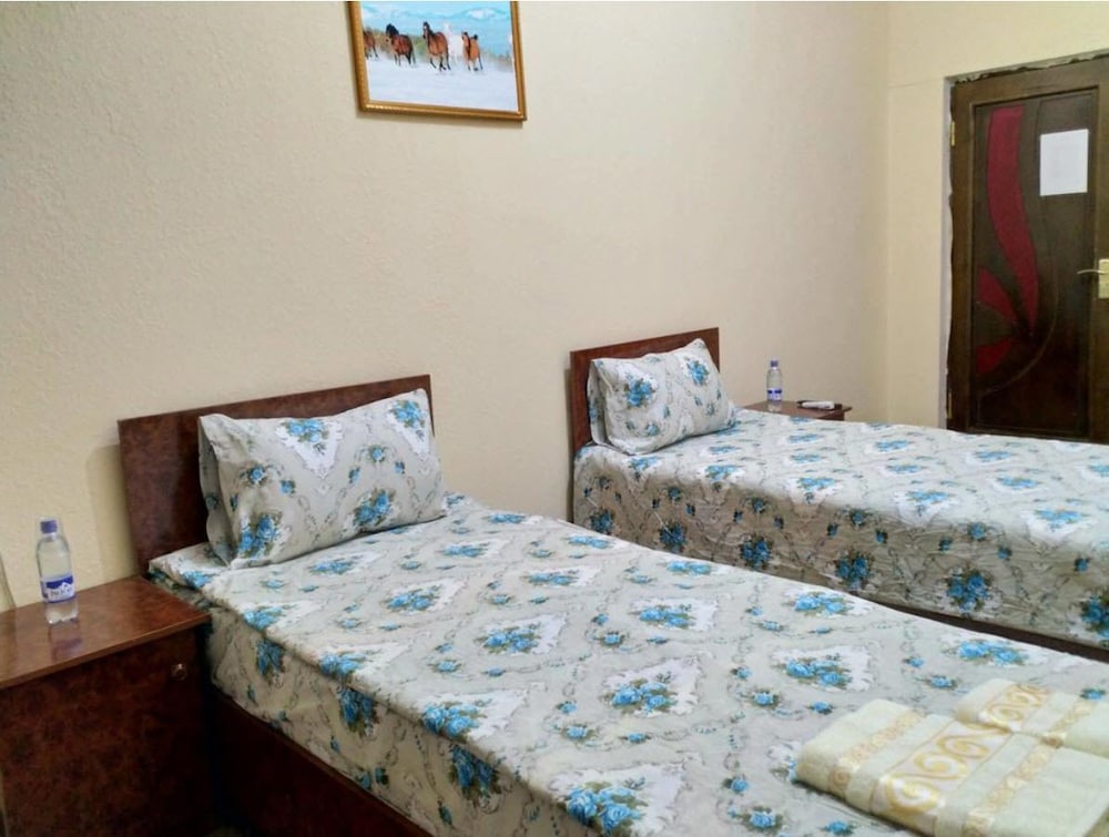 Hostel Mukarram view 4