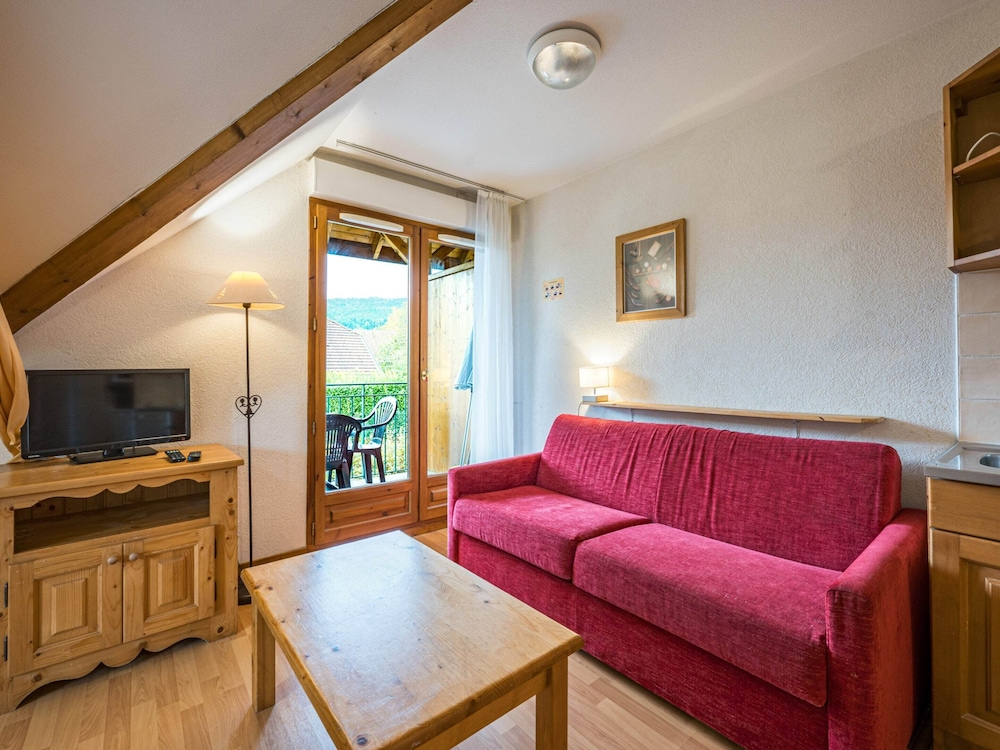 Apartment in Giez for Four Guests