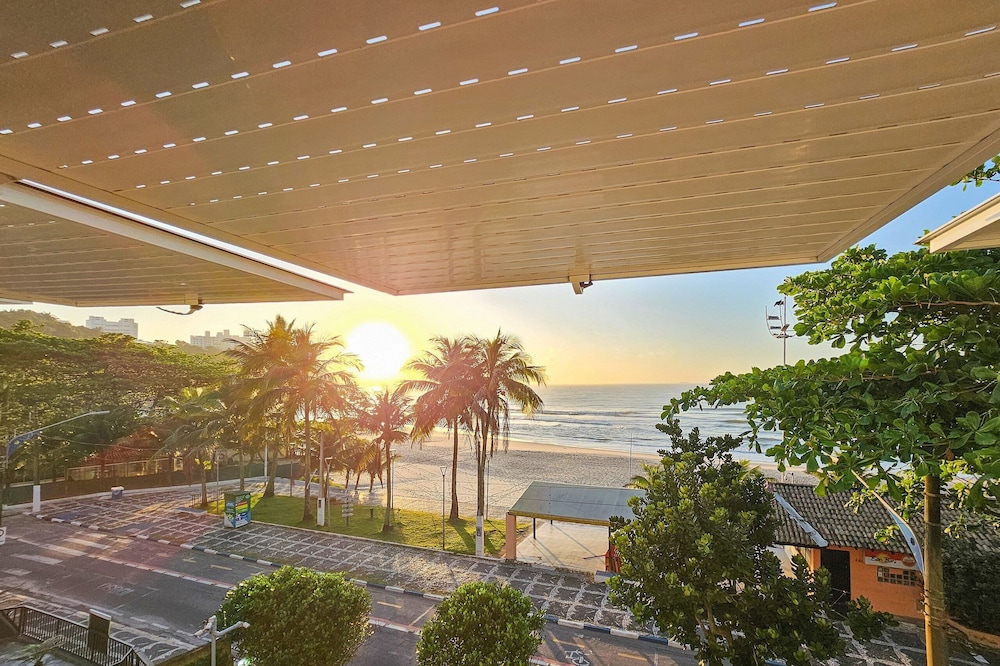 CONDOMINIO PRAIAS DO GUARUJÁ