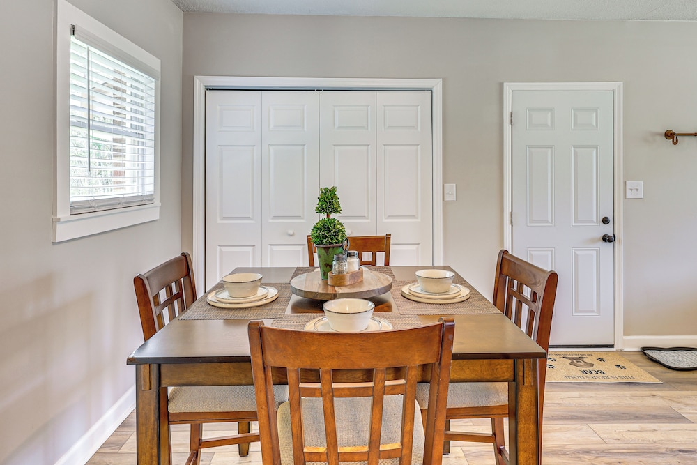 Fall & Football Vibes: Titus Retreat w/ Game Room