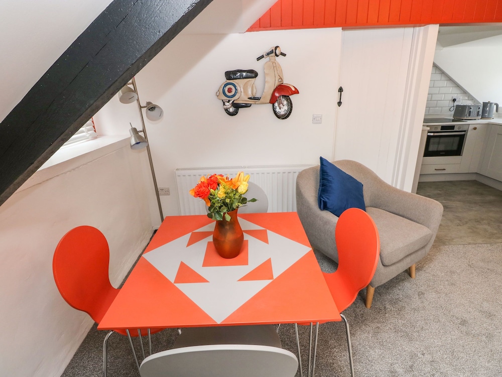 Clementine Cottage