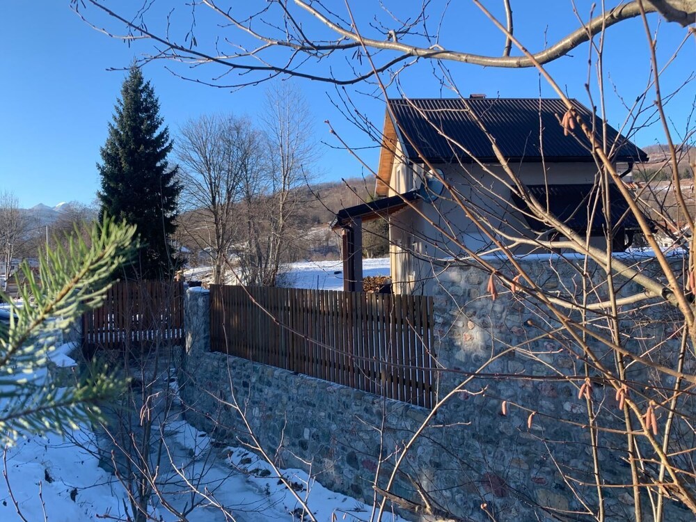 Photo 28