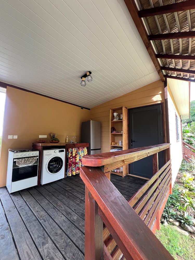 Hava'i Lodge