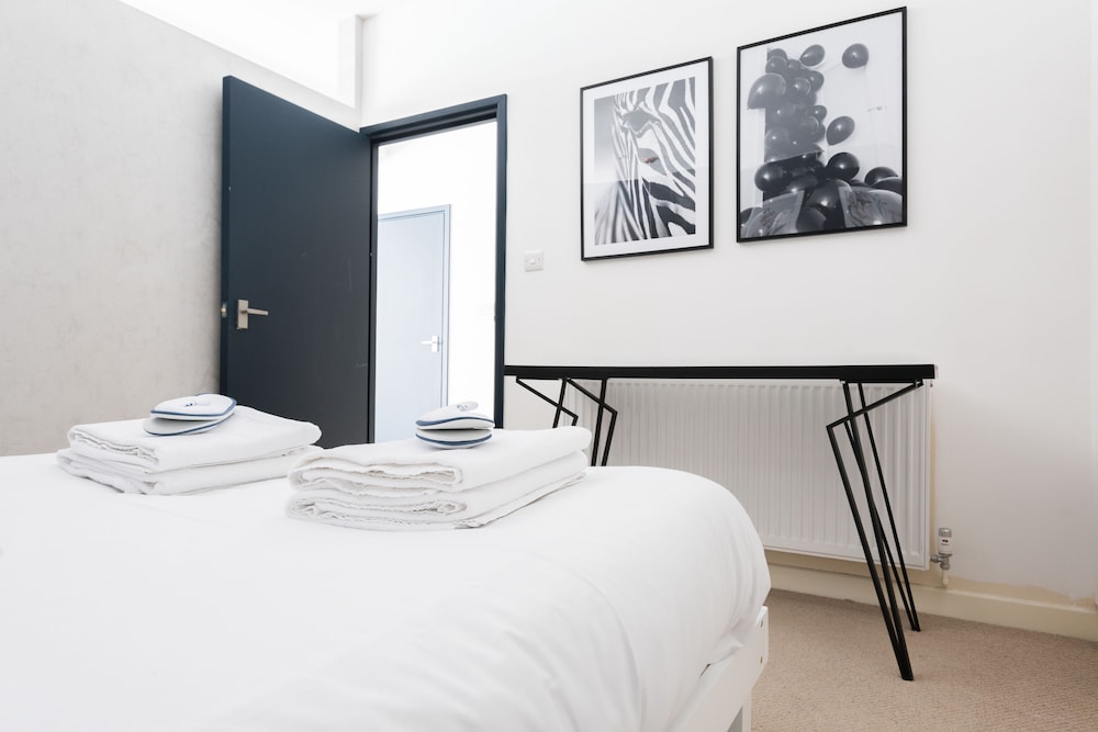 The Paddington Studio - Cool & Stylish 1BDR Mews in Paddington