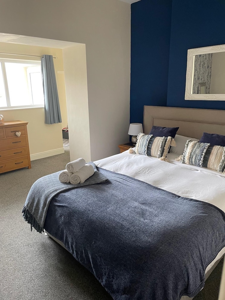 Fabulous Apt in the Heart of Victorian Llandudno view 3