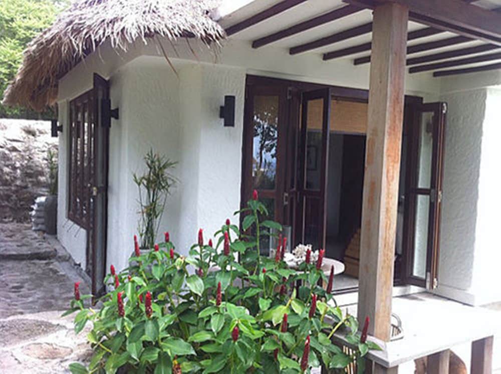 Cape Shark Pool Villas