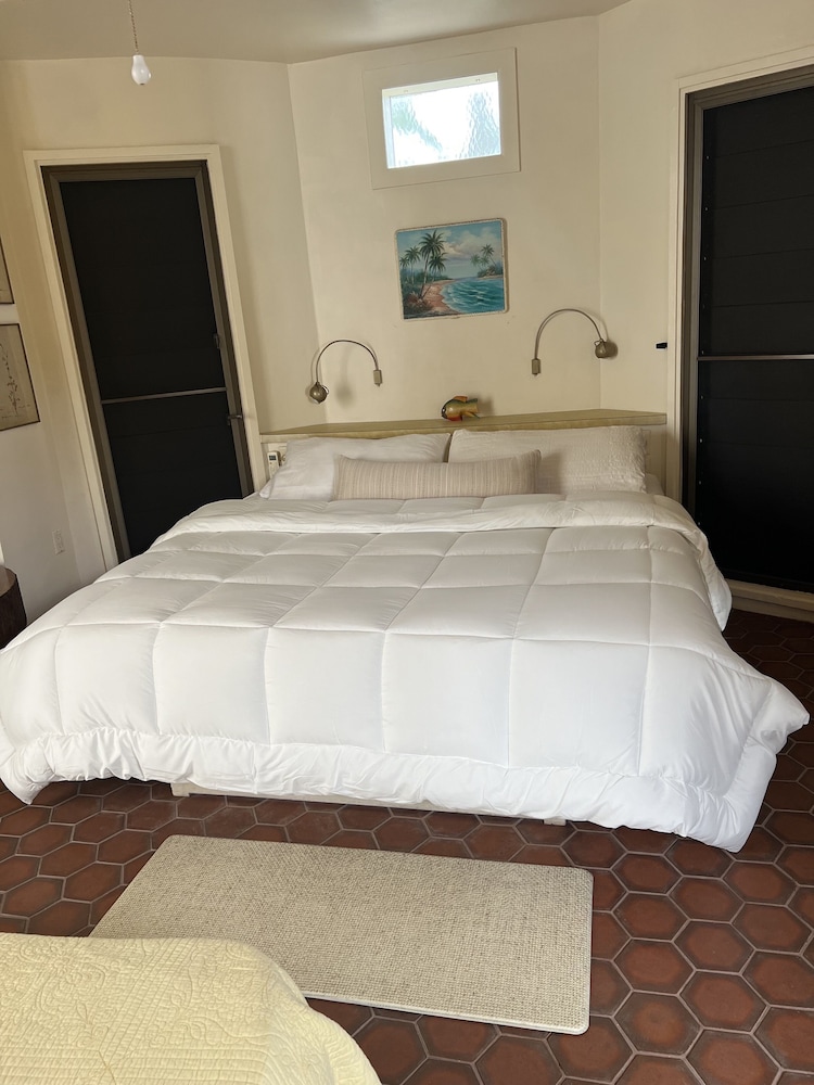 Barnacle Resort