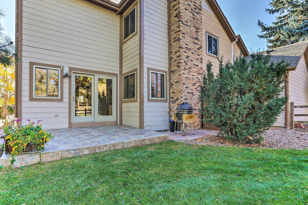 Home w/ Furnished Patio ~ 15 Mi to Dtwn Denver view 2