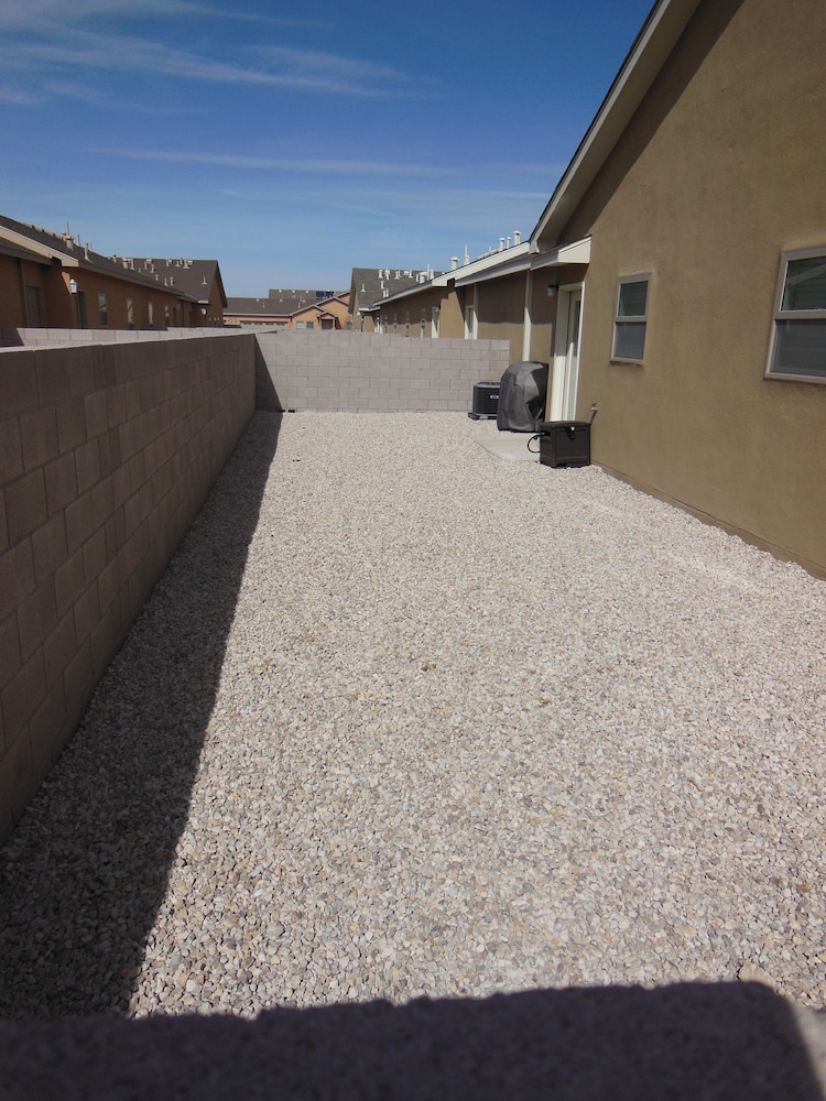 Desert Trails Luxury Suites