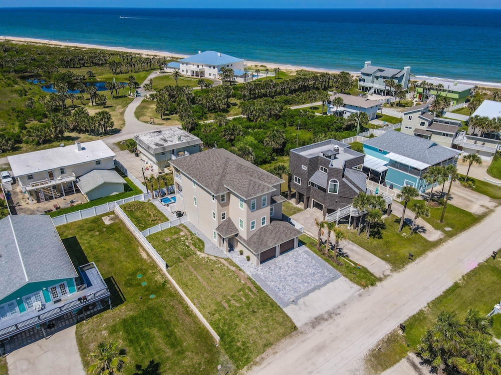 Villa Nautilus Steps Away From the Beach - New Lux 3 Story Pool Hot Tub Home With Elevator