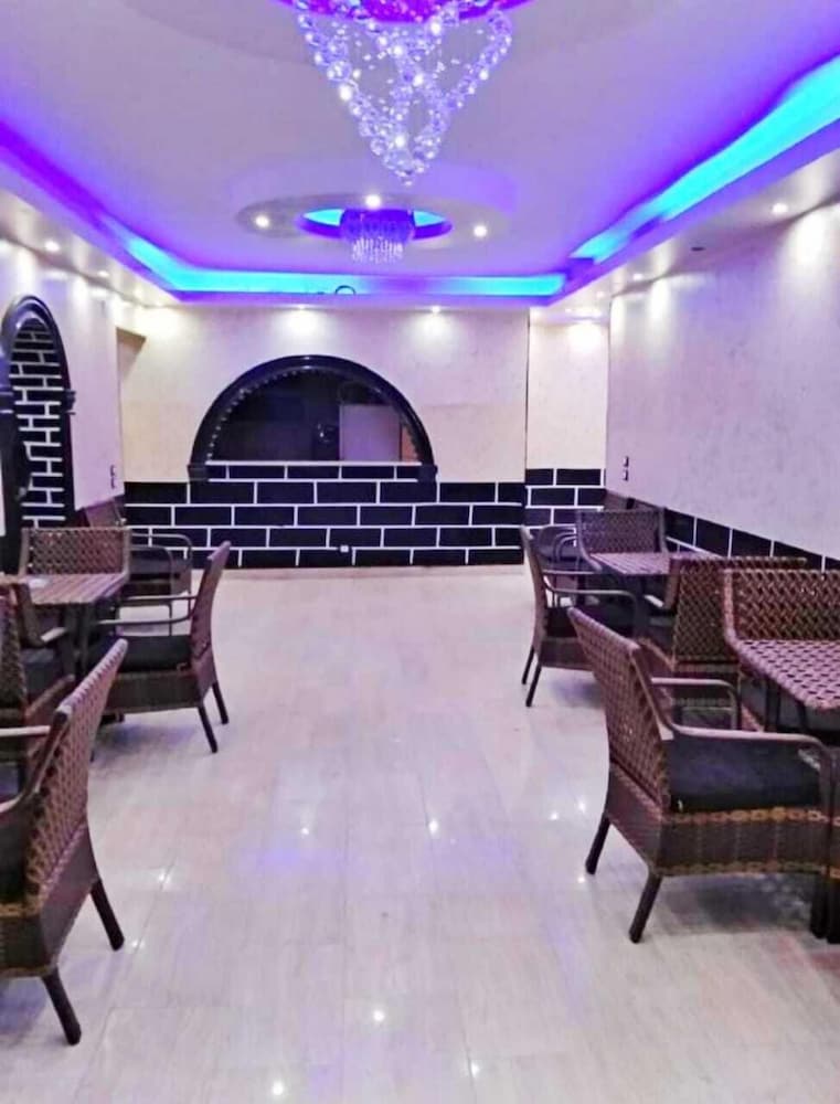 Oasis Hostel Downtown