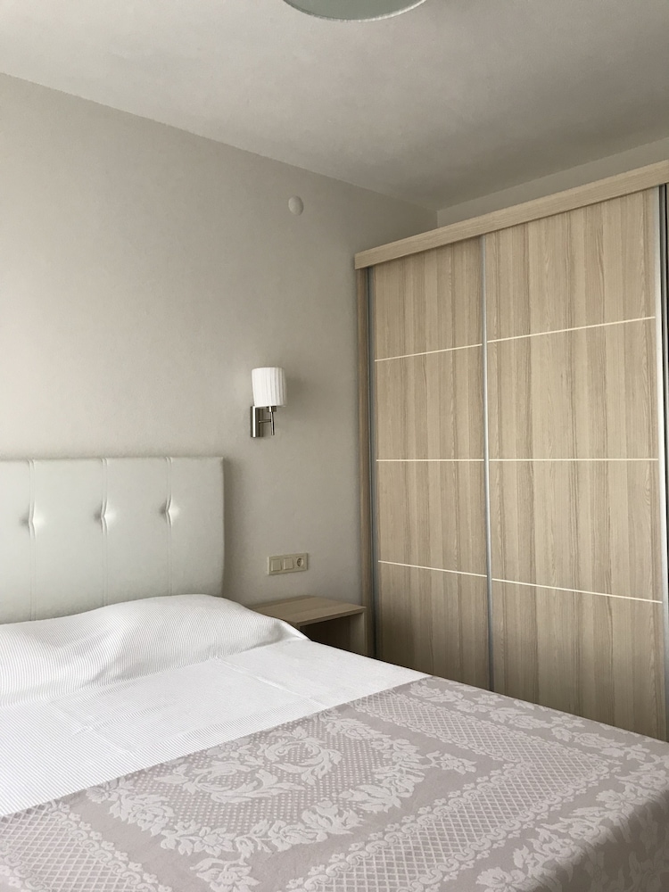 Evn Hotel