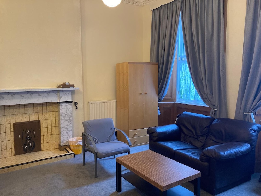 GILMORE FLAT