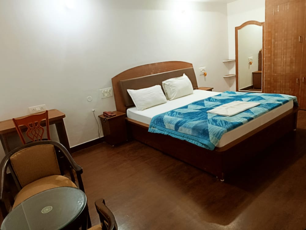 Hotel Midway Madhepura