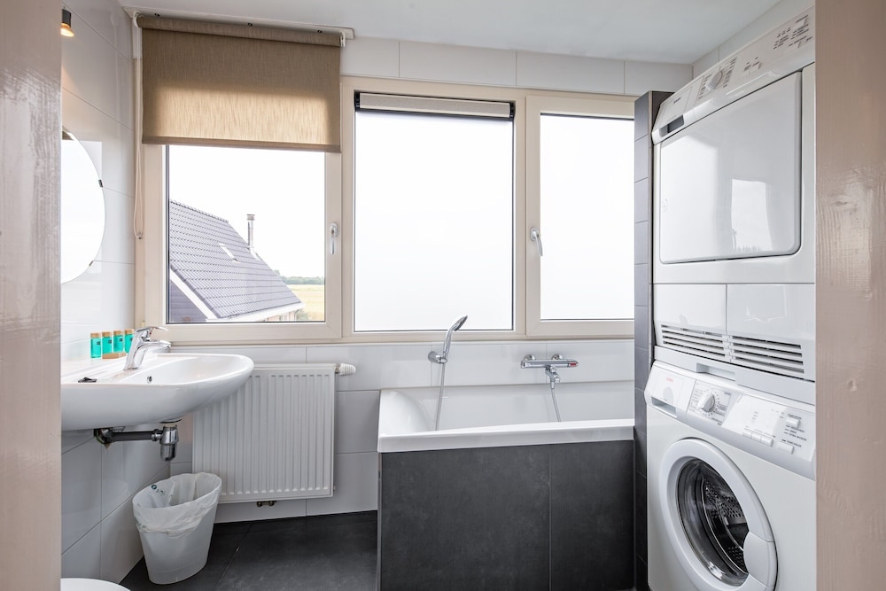 Holiday Home With Pets-friendly